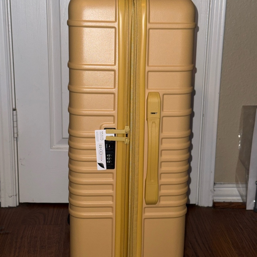 BNWT BEIS HONEY Medium Check-In Luggage - Picture 5 of 6